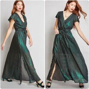 Modcloth Women’s Emerald Green Metallic Formal Flowy Whimsical Maxi Dress XSmall